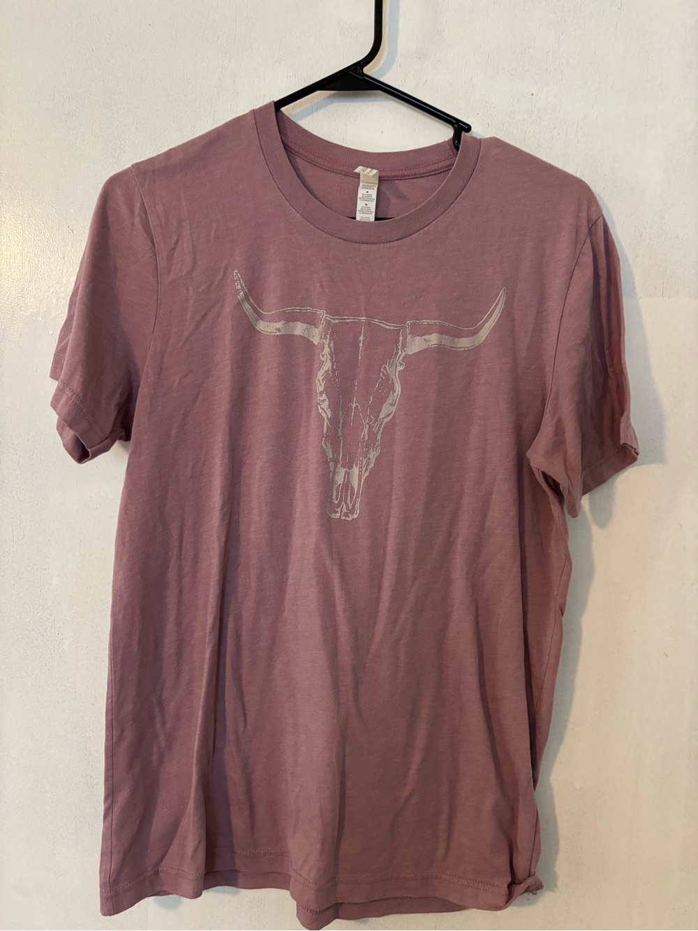 Bella Canvas Mauve Short-Sleeve Tee with Longhorn Skull Graphic